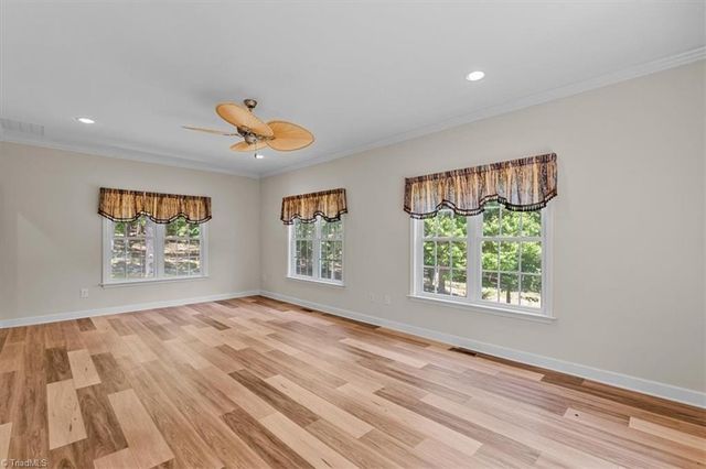 2668 Mountain Oak View Drive, Asheboro, NC 27205