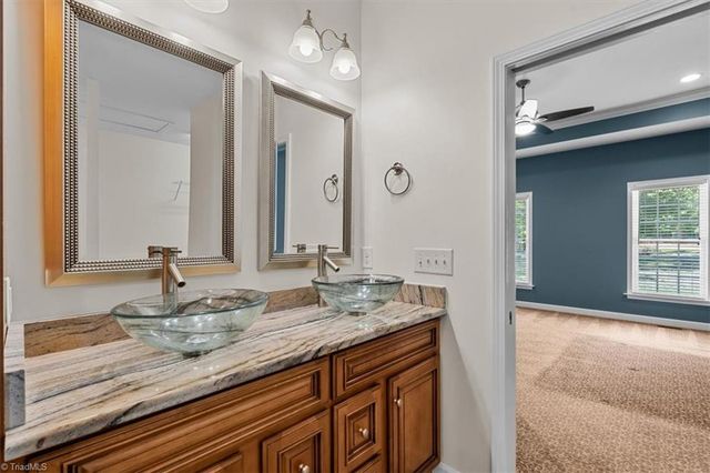 2668 Mountain Oak View Drive, Asheboro, NC 27205