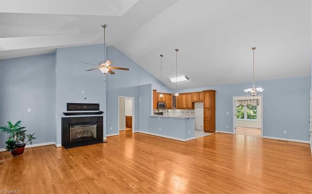 2668 Mountain Oak View Drive, Asheboro, NC 27205
