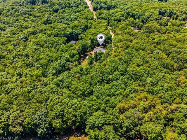 2668 Mountain Oak View Drive, Asheboro, NC 27205