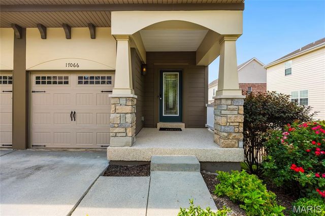 17066 Cambury Lane, Wildwood, MO 63040