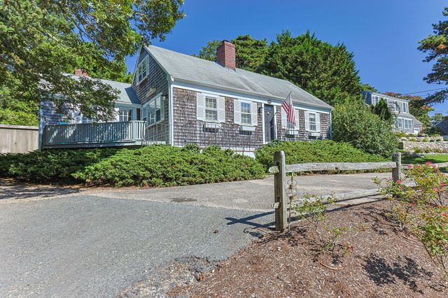 200 Hardings Beach Road, Chatham, MA 02633