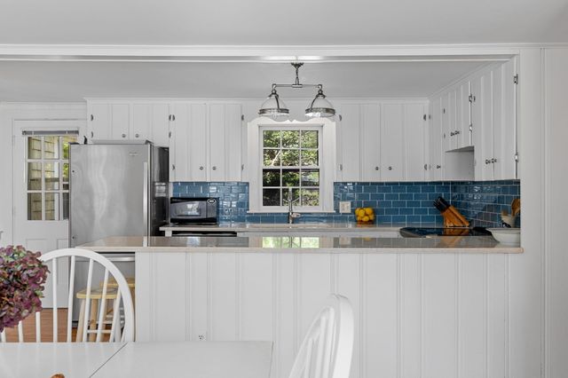 200 Hardings Beach Road, Chatham, MA 02633