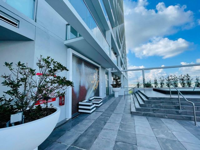2000 METROPICA Way 2607, Sunrise, FL 33323