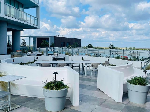 2000 METROPICA Way 2607, Sunrise, FL 33323