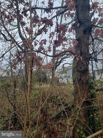 JOHN AVE, Baltimore, MD 21221