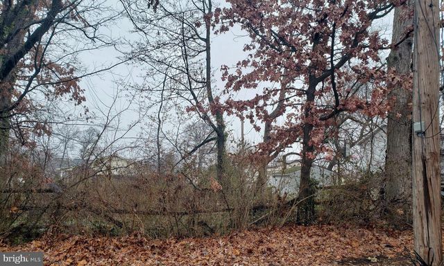 JOHN AVE, Baltimore, MD 21221