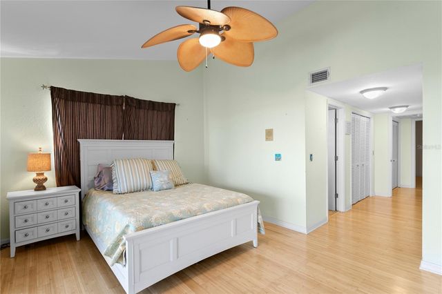 9564 TARA CAY COURT, Seminole, FL 33776