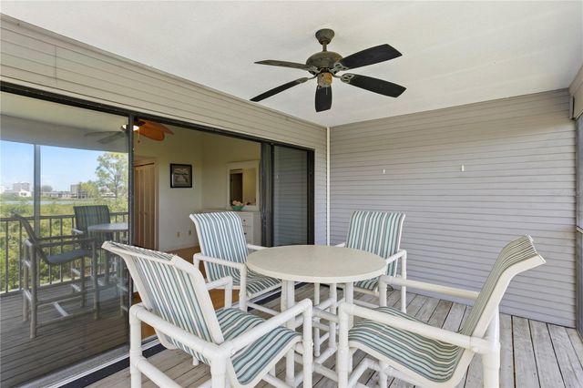 9564 TARA CAY COURT, Seminole, FL 33776