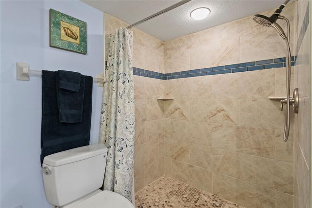 9564 TARA CAY COURT, Seminole, FL 33776