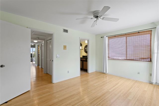 9564 TARA CAY COURT, Seminole, FL 33776