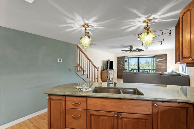 9564 TARA CAY COURT, Seminole, FL 33776