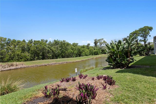 9564 TARA CAY COURT, Seminole, FL 33776