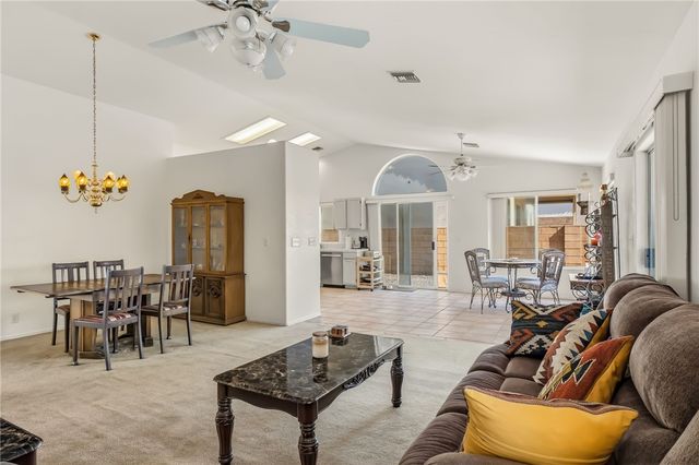 2290 Shadow Canyon Drive, Bullhead City, AZ 86442