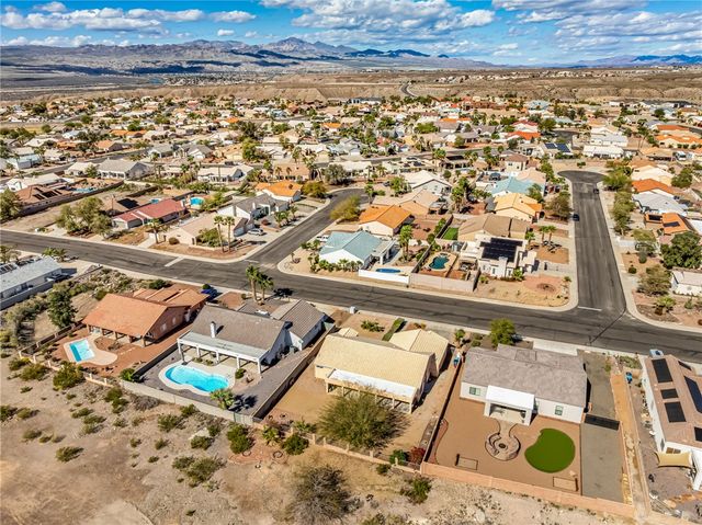 2290 Shadow Canyon Drive, Bullhead City, AZ 86442