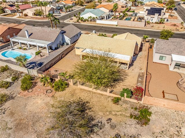 2290 Shadow Canyon Drive, Bullhead City, AZ 86442