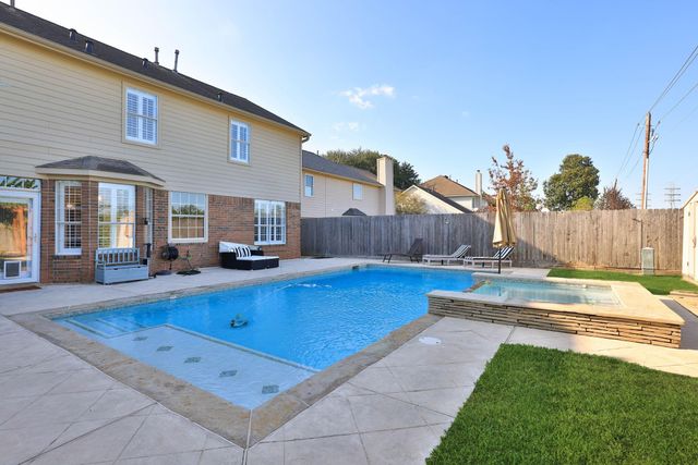 236 Sunset Ridge Drive, League City, TX 77573
