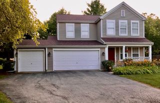 1802 Thornapple Way, Aurora, IL 60504