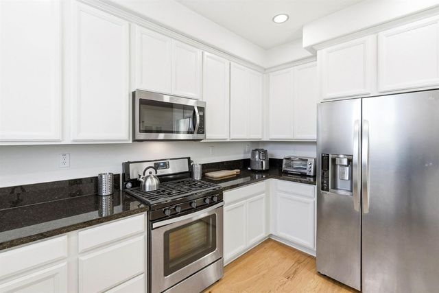 2564 Prosper Rd, Sacramento, CA 95834