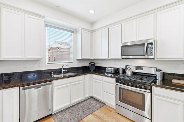 2564 Prosper Rd, Sacramento, CA 95834