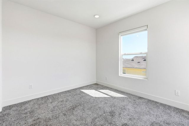 2564 Prosper Rd, Sacramento, CA 95834