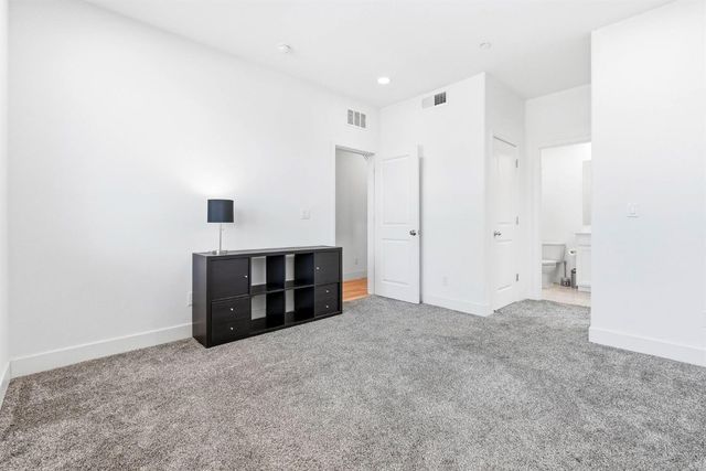 2564 Prosper Rd, Sacramento, CA 95834