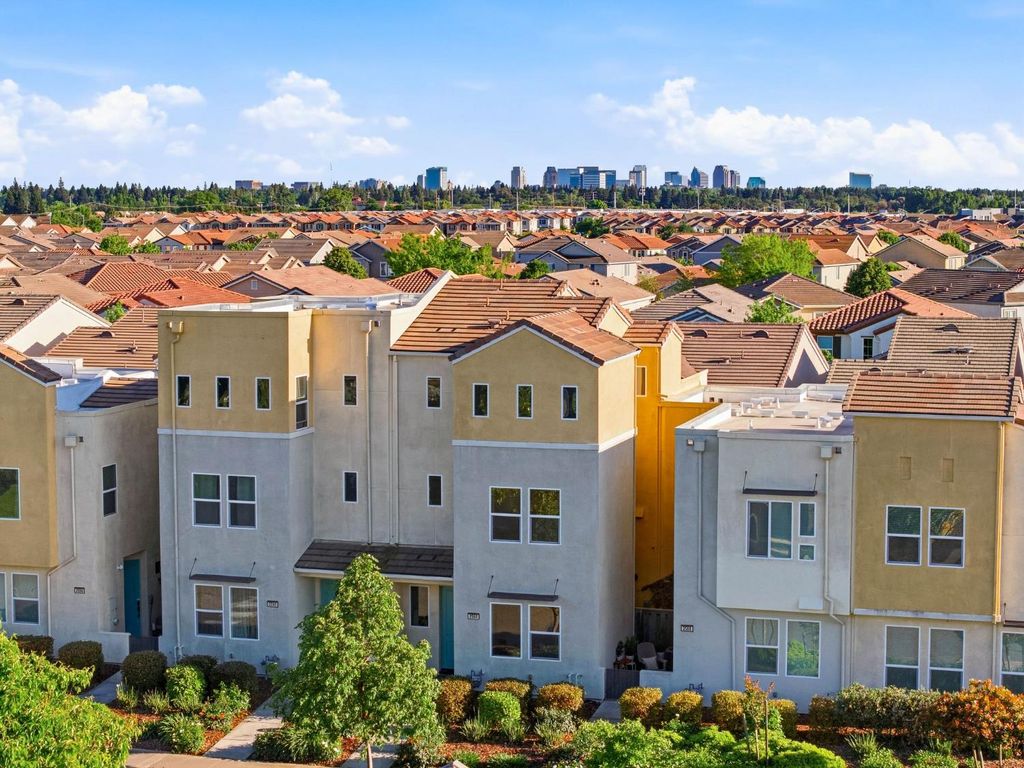 2564 Prosper Rd, Sacramento, CA 95834