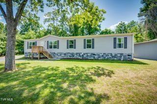 341 East Haw Ridge Road, Piney Flats, TN 37686