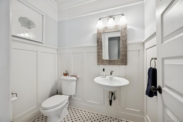 65 Watchogue Avenue, East Moriches, NY 11940