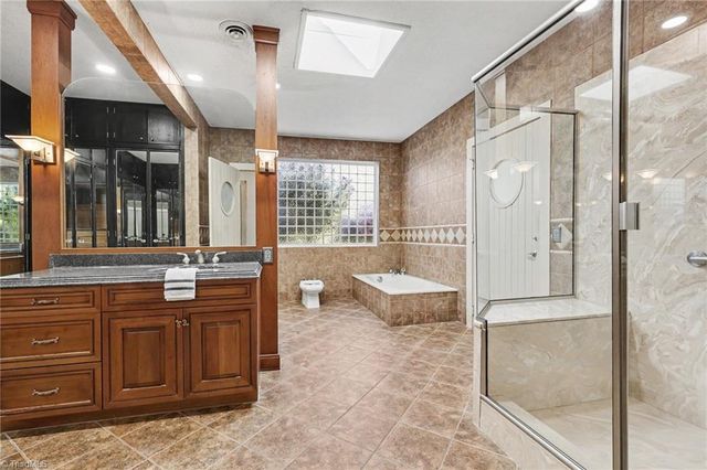 5427 Tallwood Estates Drive, Thomasville, NC 27360