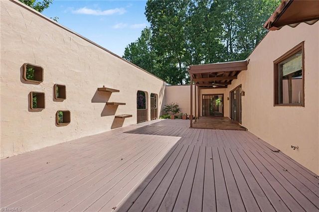 5427 Tallwood Estates Drive, Thomasville, NC 27360