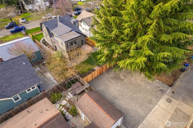 949 S Ridgewood Avenue, Tacoma, WA 98405