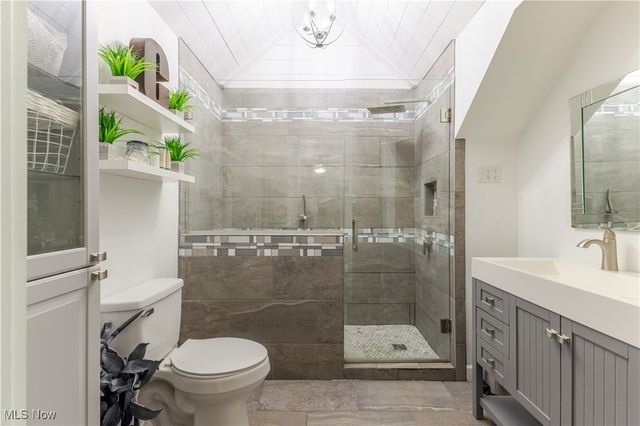 101 Patterson Lane, Follansbee, WV 26037