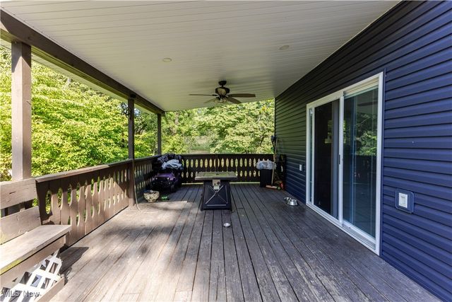 101 Patterson Lane, Follansbee, WV 26037