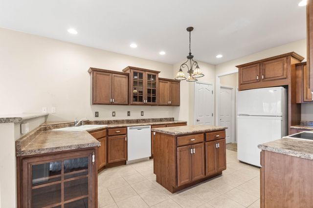 1507 TIDEWATER DR, Columbia, MO 65202