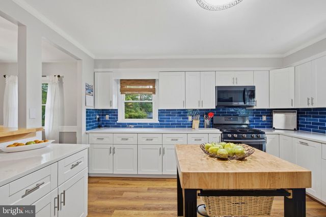 915 JULIET LN, Arnold, MD 21012
