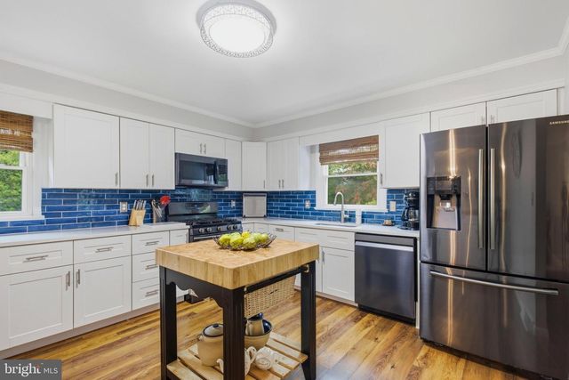 915 JULIET LN, Arnold, MD 21012