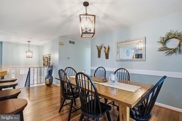 915 JULIET LN, Arnold, MD 21012
