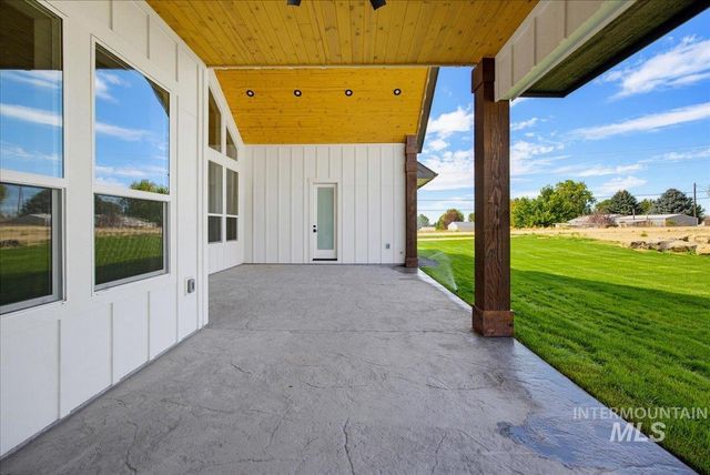 13968 W Winding Willow, Caldwell, ID 83607