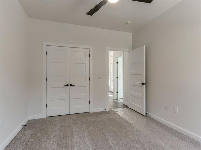 1913 SW 40th Street, Moore, OK 73160