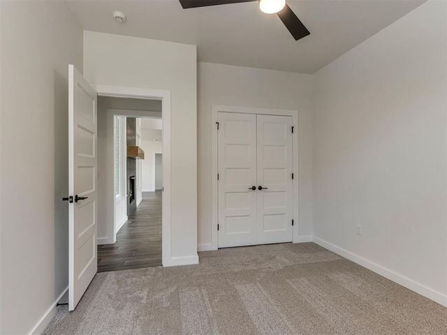 1913 SW 40th Street, Moore, OK 73160