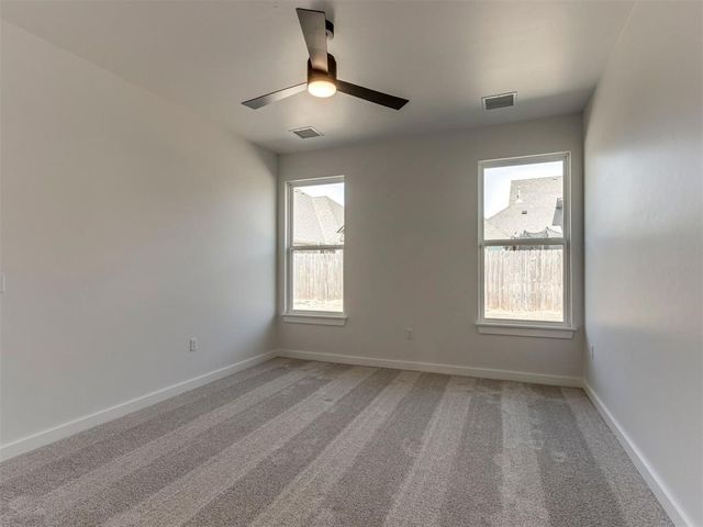 1913 SW 40th Street, Moore, OK 73160