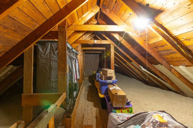 816 Main Street, Islip, NY 11751