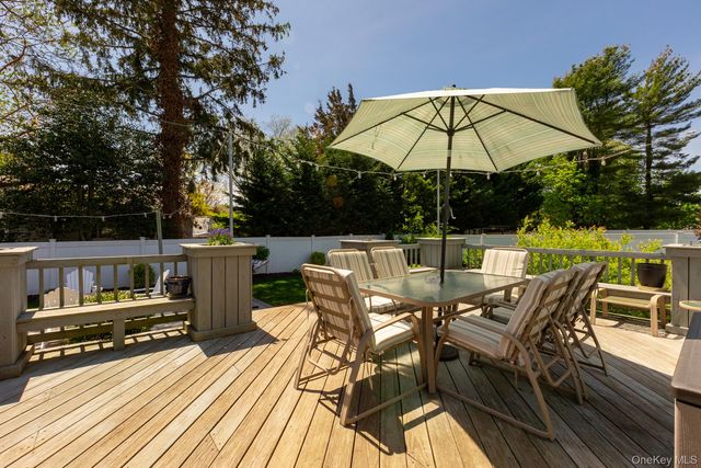 816 Main Street, Islip, NY 11751