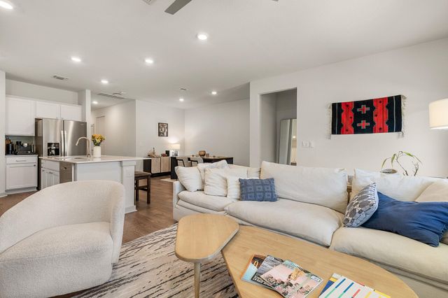 2104 Sisterdale LN, Austin, TX 78754