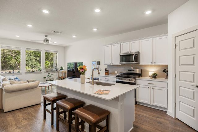 2104 Sisterdale LN, Austin, TX 78754