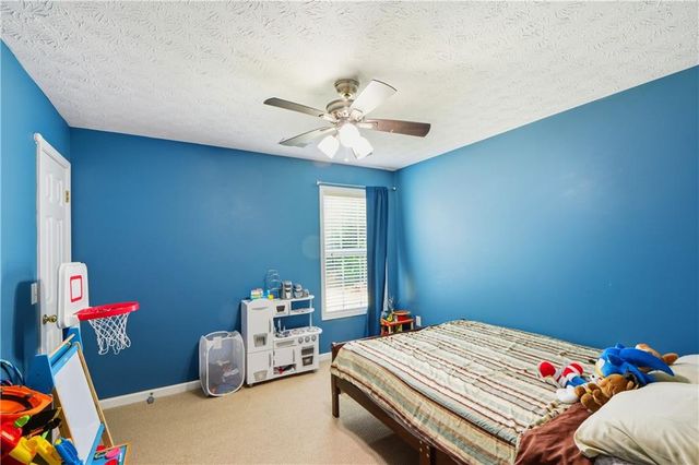 1320 Webb Farm Lane, Loganville, GA 30052
