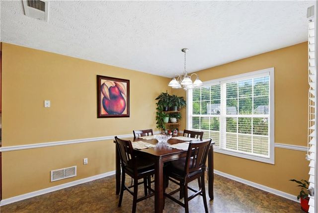 1320 Webb Farm Lane, Loganville, GA 30052