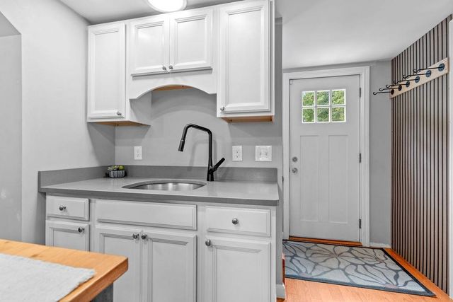 22 Howe Road, Rollinsford, NH 03869