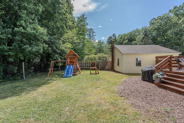 22 Howe Road, Rollinsford, NH 03869